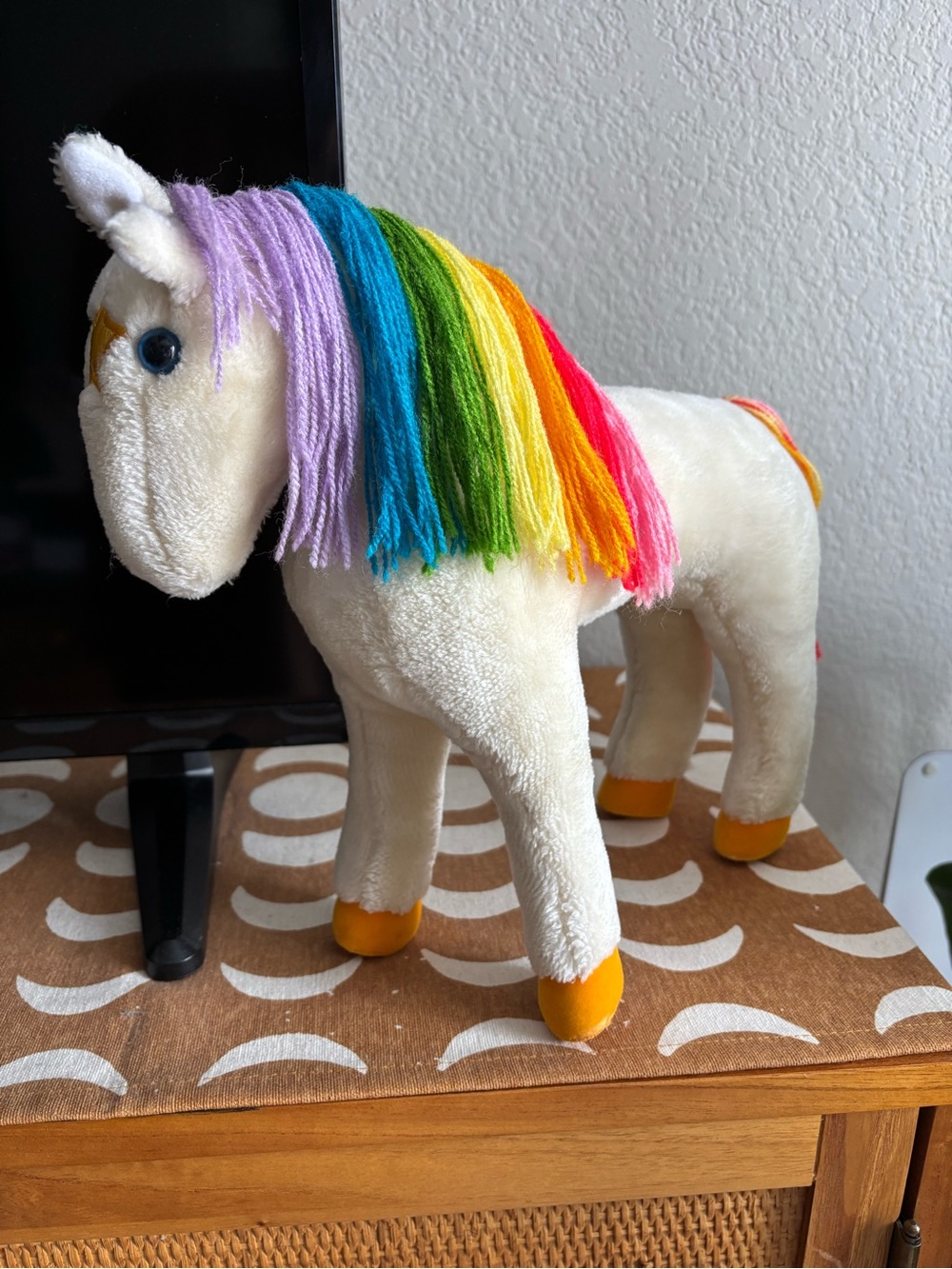 Vintage 1983 Rainbow Brite Starlite plush horse toy